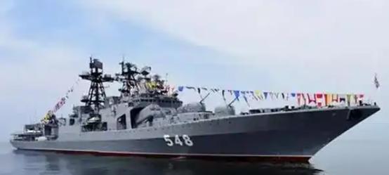 两艘中国油轮，正驶向美军的封锁线。美国敢不敢扣？全世界都在屏息关注！ 这些年