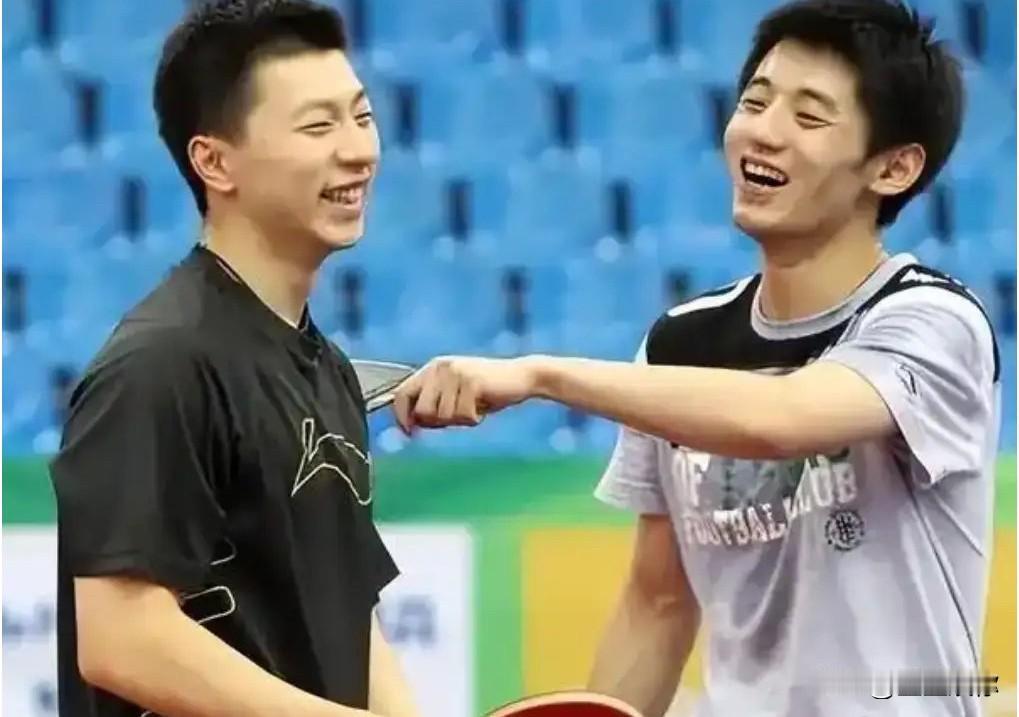 看微信视频号下沉市场的评论，发现国乒运动员喜欢哪个，基本没有提名马龙的。最多人喜