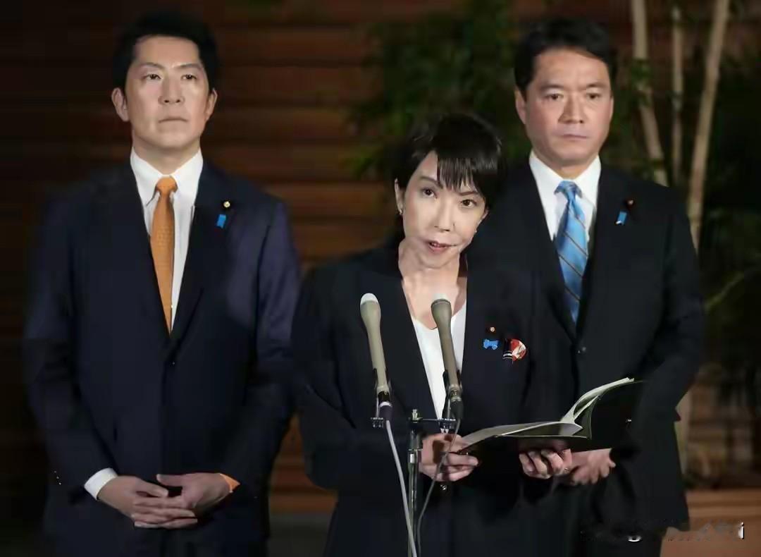日本耍花招借民间试探，我方立场绝不松动　我国芯片核心耗材光刻胶曾长期被日本