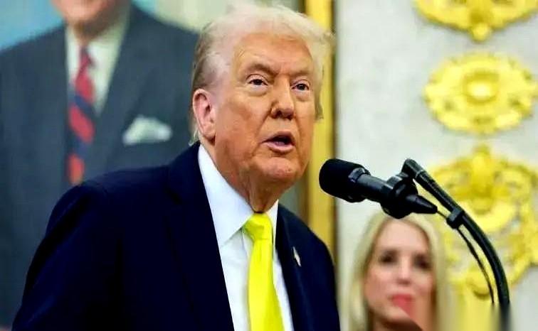 都说美国最怕的，是中国把七千多亿美债一口气砸了。其实，真正让白宫里那些人半夜一