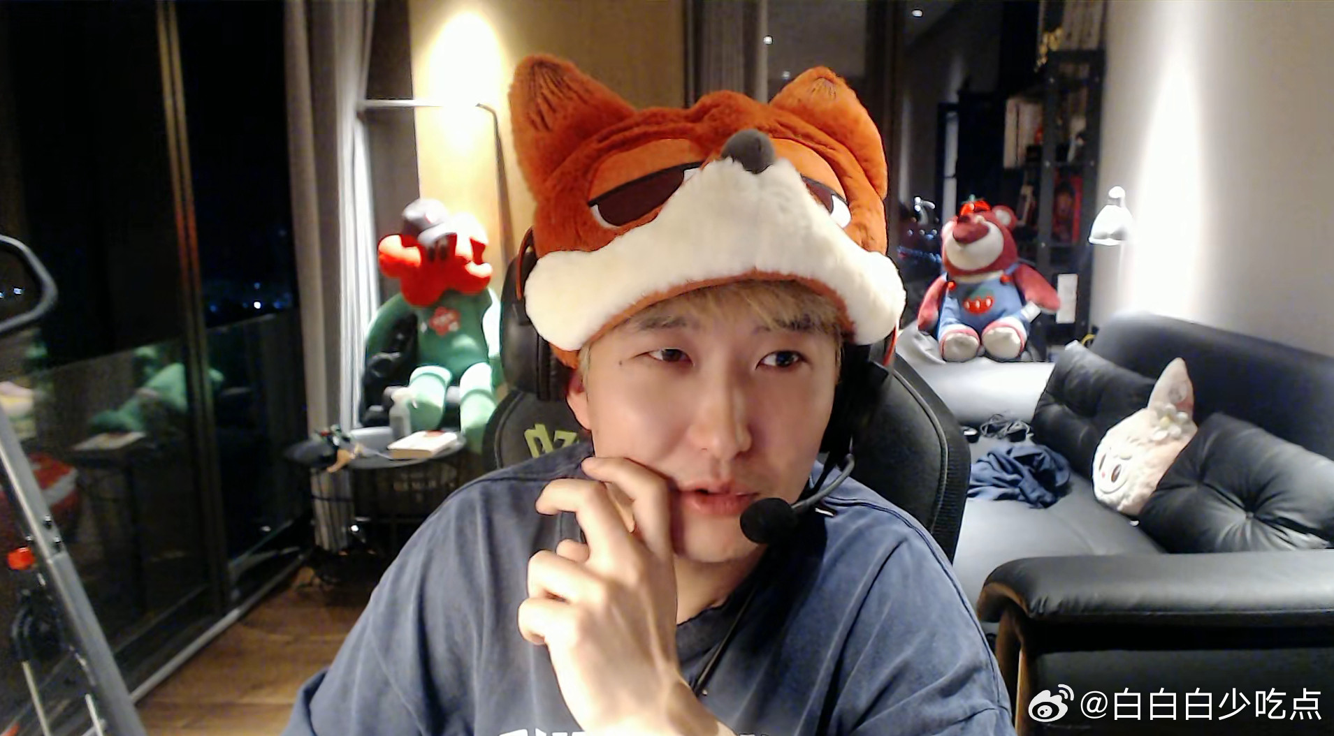 我靠突然萌我一大跳什么意思！真是萌，