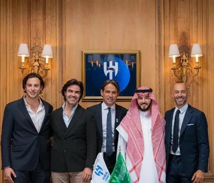 越描越黑！小因扎吉的经纪人帕斯托雷洛近期接受采访时又一次谈到了小因扎吉离开国米的