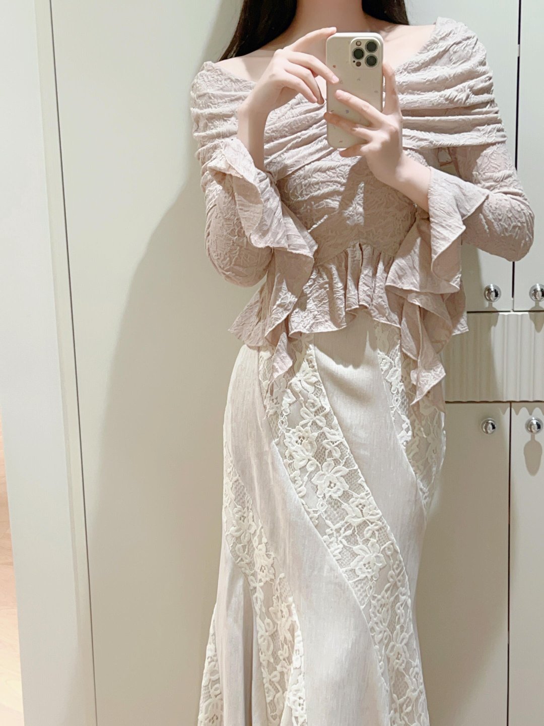 这套裙子好温柔子～～