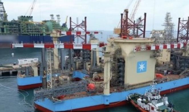 价值33亿的海工船，直接被撤单，已经完工98％。2025年10月9日，新加坡海工