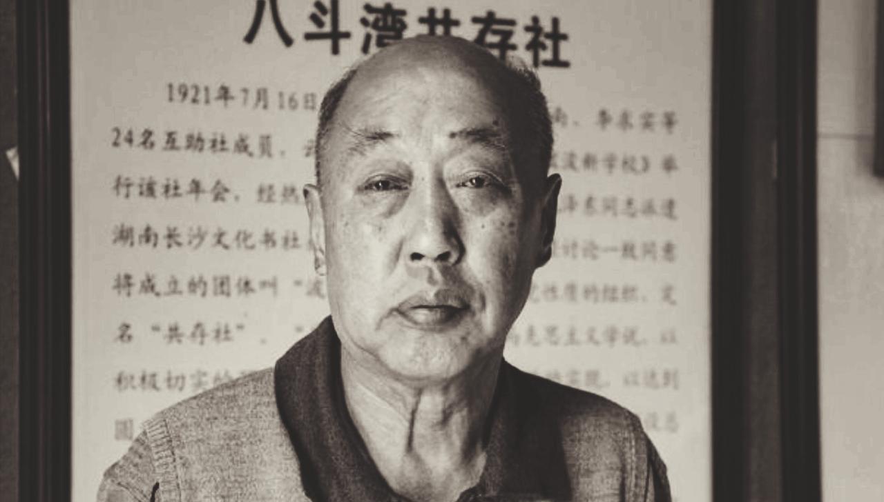 1995年，工人林从安退休后，从武汉回到了老家黄冈。自家老宅几经损毁，已经满目疮