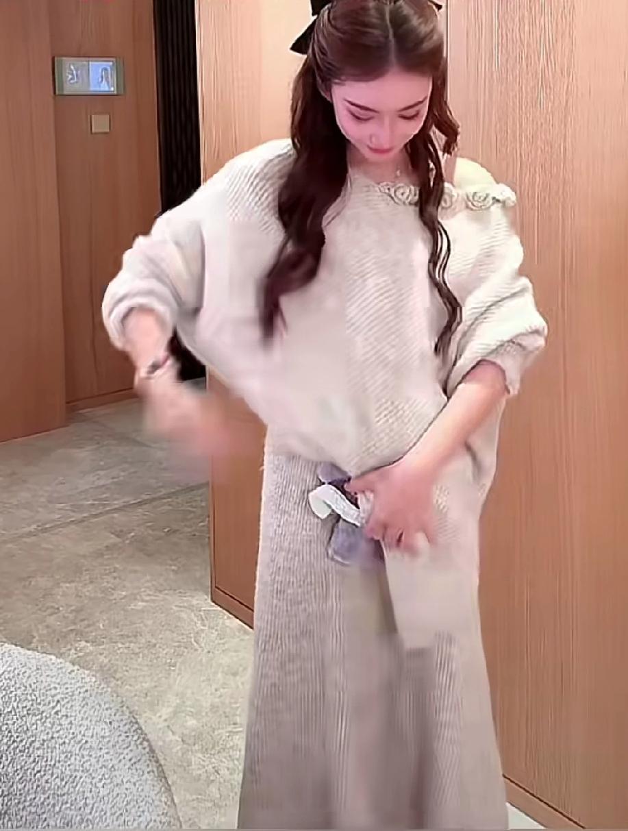 万万没想到，马筱梅怀的竟然是个熊，居然从肚子里拿出来个玩具小熊这儿媳妇好大大方