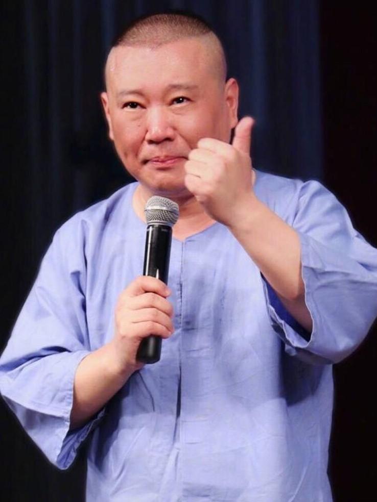 曹云金现在越理解郭德纲了！昨天曹云金直播卖货到凌晨2点，真是太拼命了，太让人心疼