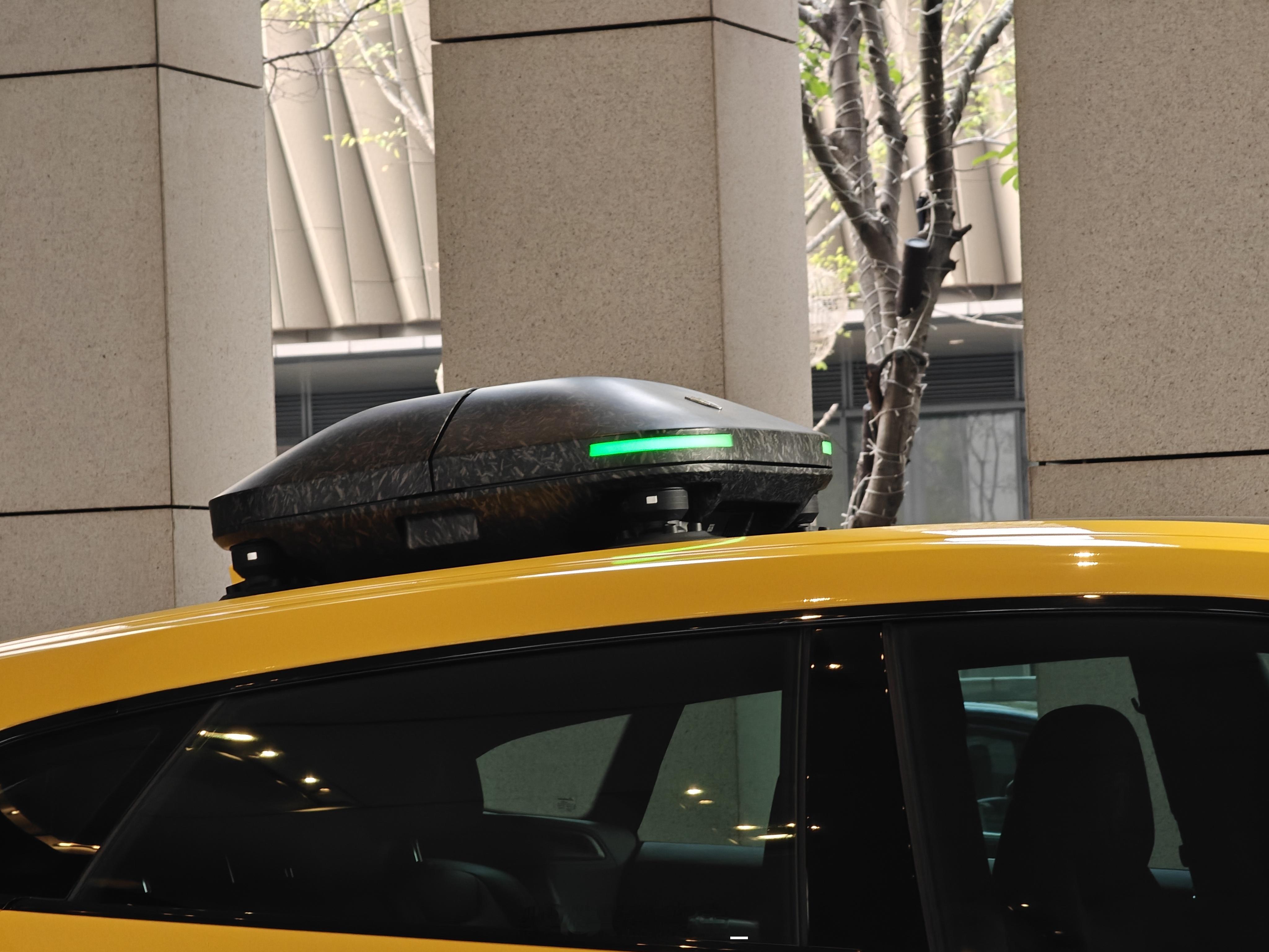 兰博基尼和大疆合作的项目，但应该不是这台Urus新能源汽车大v聊车