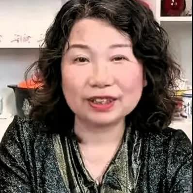 有很多人好奇“杜新枝”到底是做什么职业的，来，我这就告诉你1980年至1