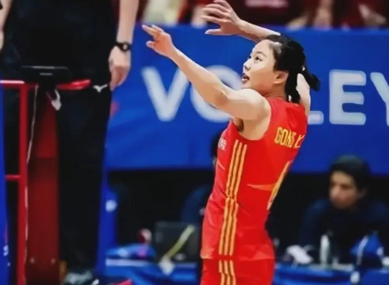 龚翔宇在全运会后，将启程去美国打球。她首先感谢自己的老东家江苏女排，给自己