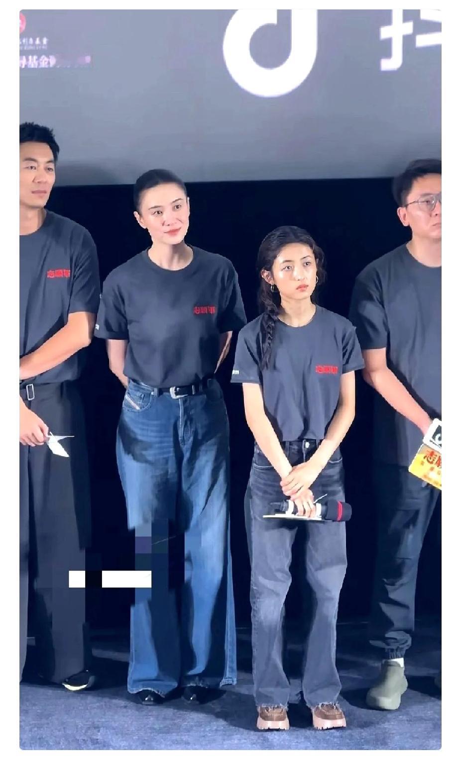 朱亚文、宋佳、张子枫同框，一眼望过去真的很养眼！朱亚文，官方身高180应该是