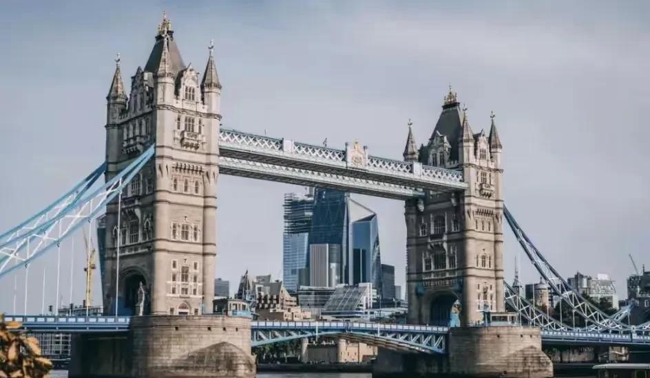 遇事不决，看英国！这句话，相信很多人都听说过吧？这句话在西方确实流传了很多年，