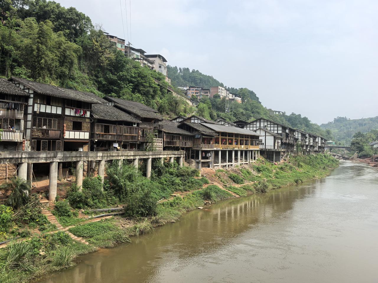 中山古镇：踩着800年的青石板，慢慢晃今天，我们从江津城区出发