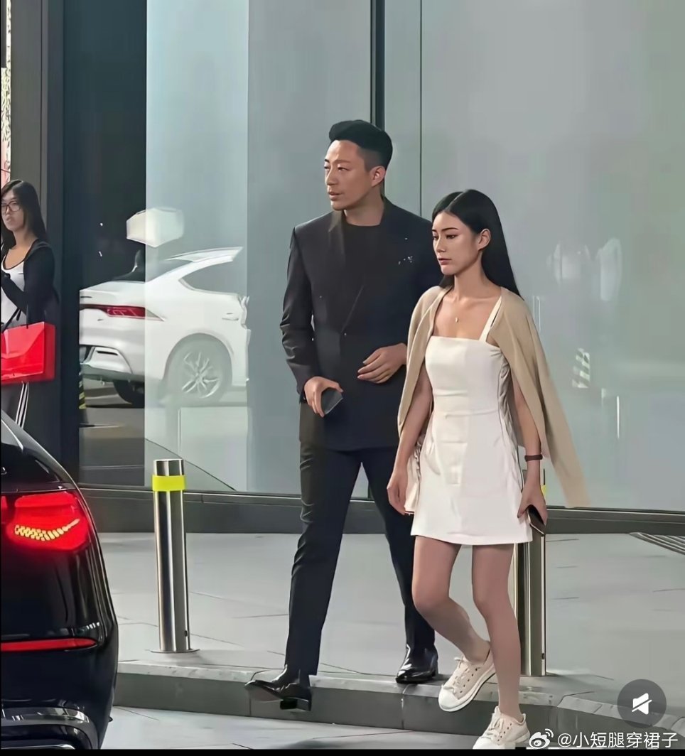 看得出来汪小菲当时追马筱梅下了功夫的，马筱梅看着面相好凶呀。