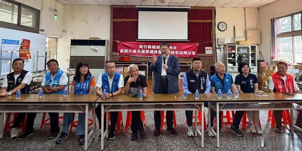 杨文科再向陈见贤喊话：尊重党提名制度　团结支持徐欣莹国民党籍新竹县长杨文科今