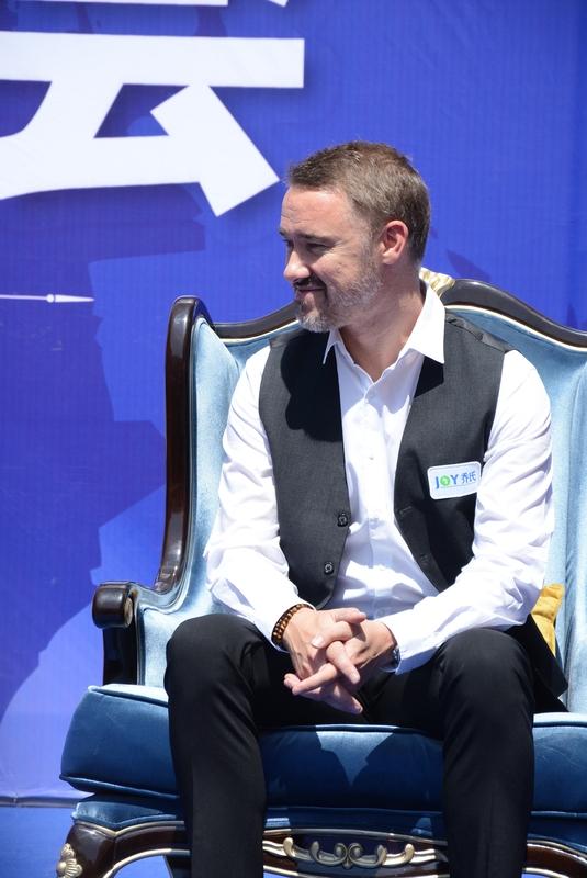 亨得利直言2026世锦赛冠军锁定三人，赵心童状态领跑再无人能挡，吴宜泽还需沉淀备