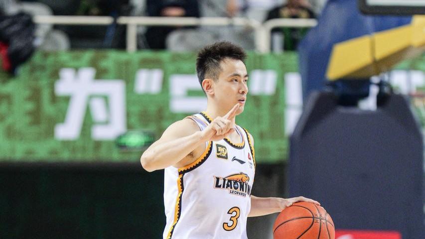CBA转会动态:后卫再成香饽饽,辽篮制造被关注,高速中意神射手