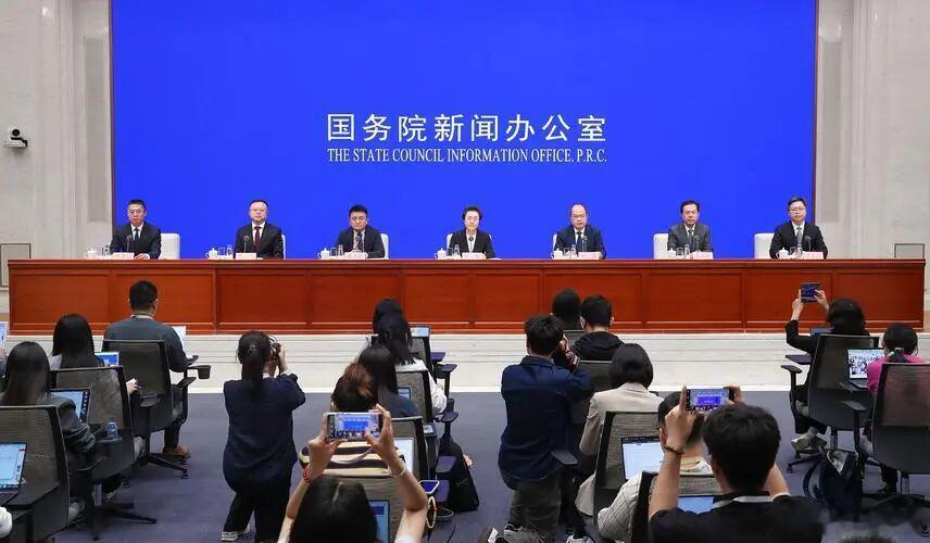 40年没动过的义务教育，这次真的要变天了从1986年到现在，40年没动过的义务教