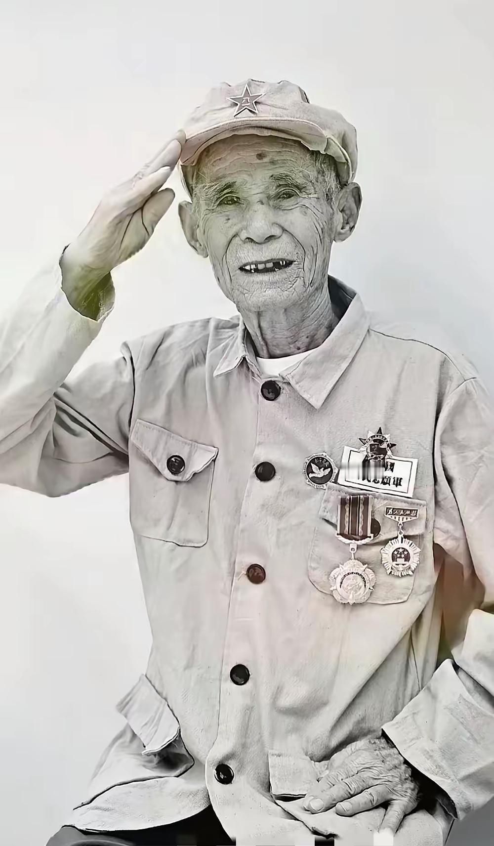 痛心！杨天银爷爷还是没能等到国庆，2025年9月30日深夜，这位志愿军老英雄终究