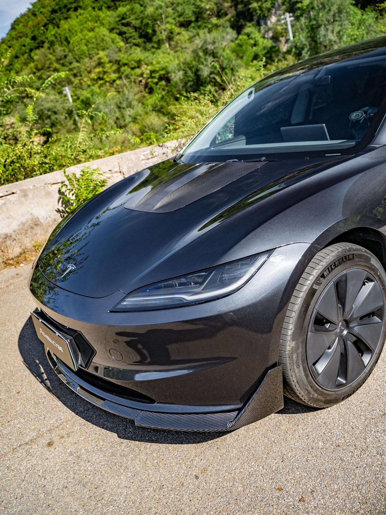 雷肯茨博适配焕新3全组件现已发售。雷肯茨博特斯拉特斯拉model3焕新m