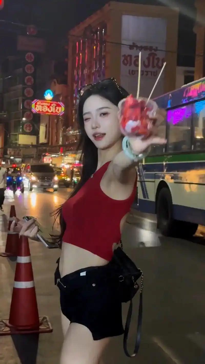 这是什么风不对呀！巴旦木竟然和开哥官宣啦继奶茶妹妹做空学历圈伊芙蕾雅做空游戏