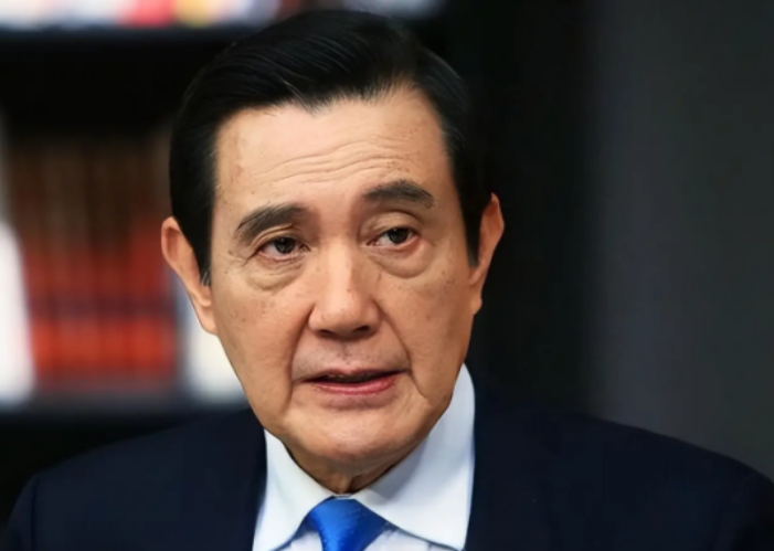 中国大陆要清醒了。只要有马英九，朱立伦，洪秀柱等人。想实现和平统一，难啊！ 
