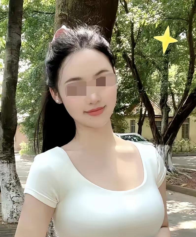 这女的真的把一手好牌打得稀烂！28岁的职业中专女教师，放着体面稳定的工作不干