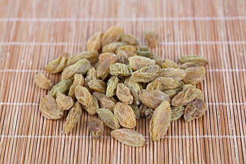 爱吃葡萄干的注意: 葡萄干的5大好处, 很少人知道! 后悔知道晚了