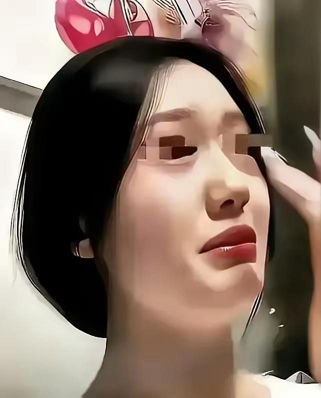 不知好歹，后悔去吧！这个身材苗条颜值好的女孩和男友谈了七年，男友把她宠成了不能自