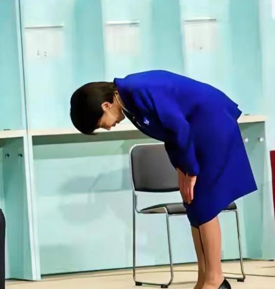 沙特等中东国家被放鸽子，高市早苗紧急取消会面，这下事态严重了！日本NHK报道