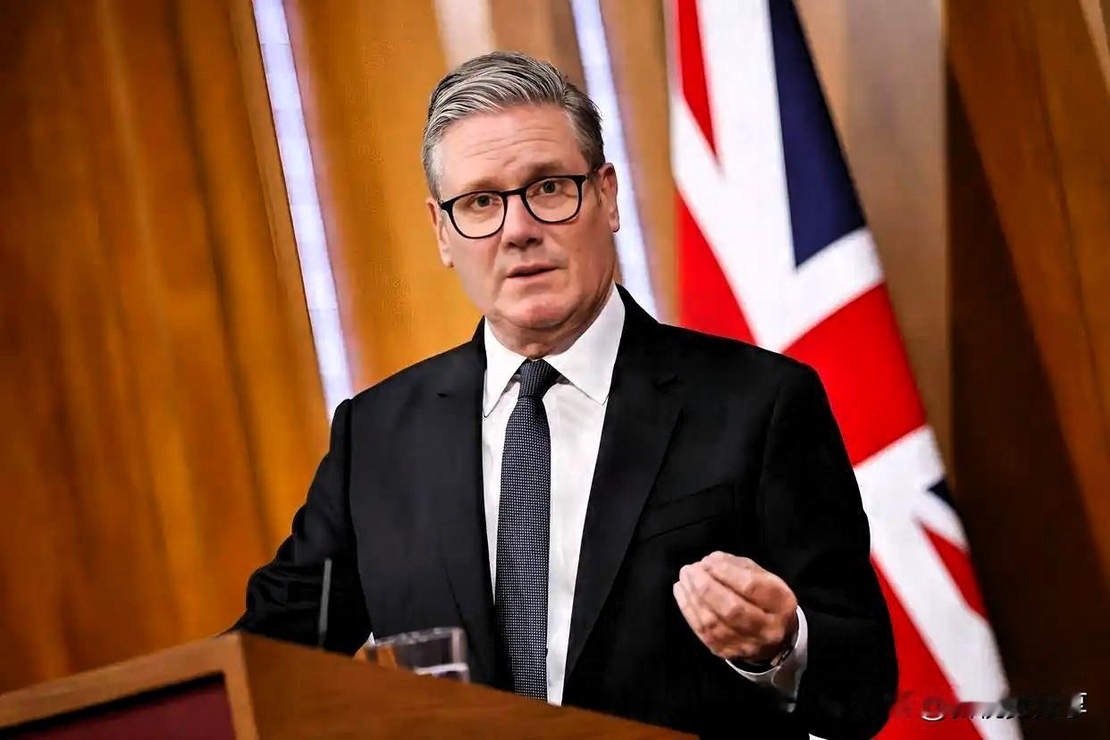 英国传来新消息！英国政坛彻底变天了。5月8号地方选举初步结果揭晓，首相斯塔默