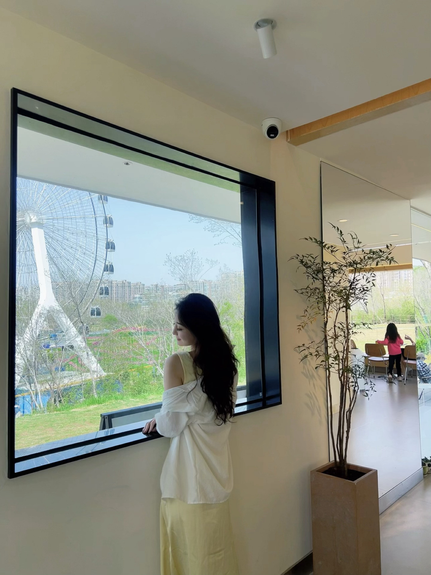 💛💛💛允许一切发生，也允许自己发光。✨日常分享信阳·见山咖啡(青年营地