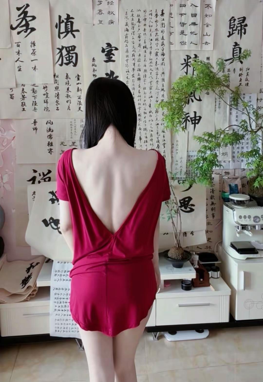 "Inside out"我们要保持头脑的性感，人格的性感，能量的性感，灵魂的性感