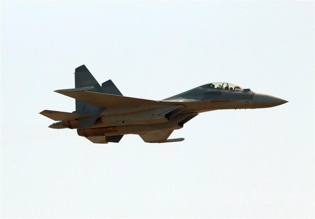 外界传出的“解放军差一点就对台军战机开火”，原来是真的！2月10日，台湾“国防部