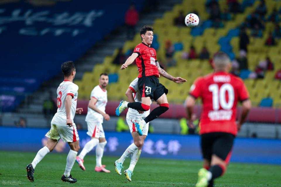 深圳没有拿到拜哥说明书？成都蓉城5比1青岛西海岸，拜合拉木替补上场15分钟独造