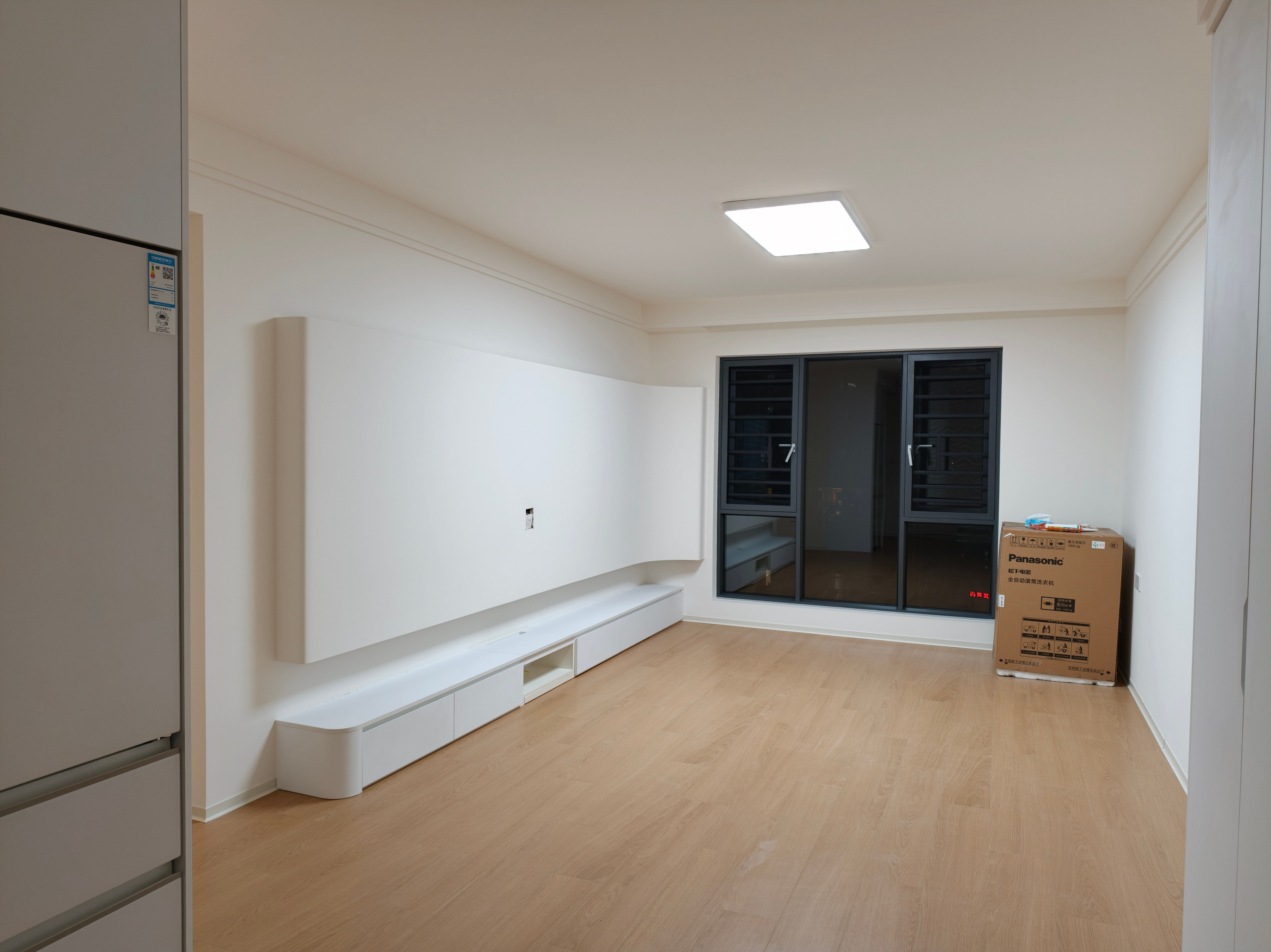 终于装得差不多了，钱包也差不多了。。分享一下成果，感谢我老婆，硬生生赶出来的进度