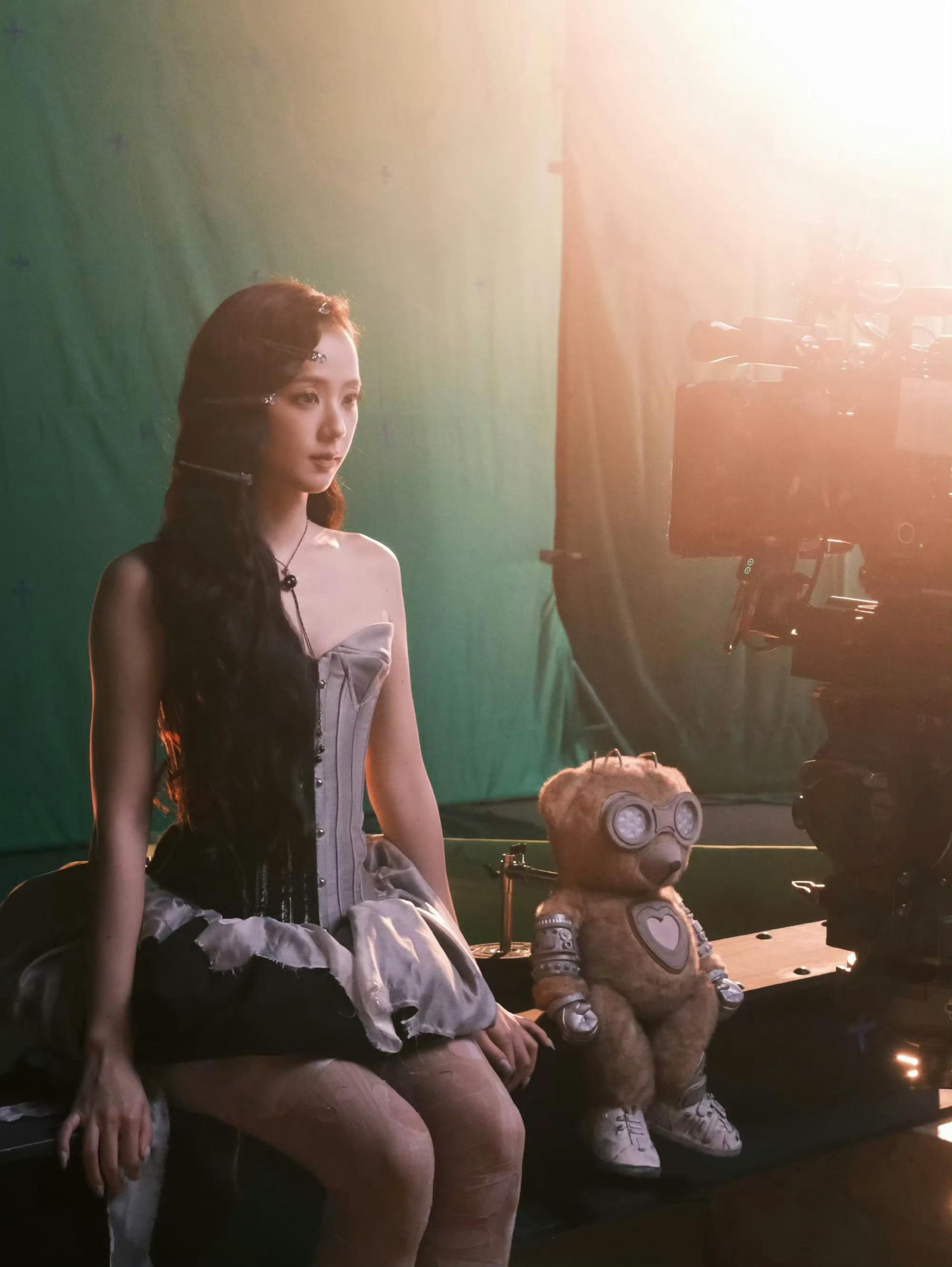 我爱的两个女孩穿了同一件衣服都很美呀​​​