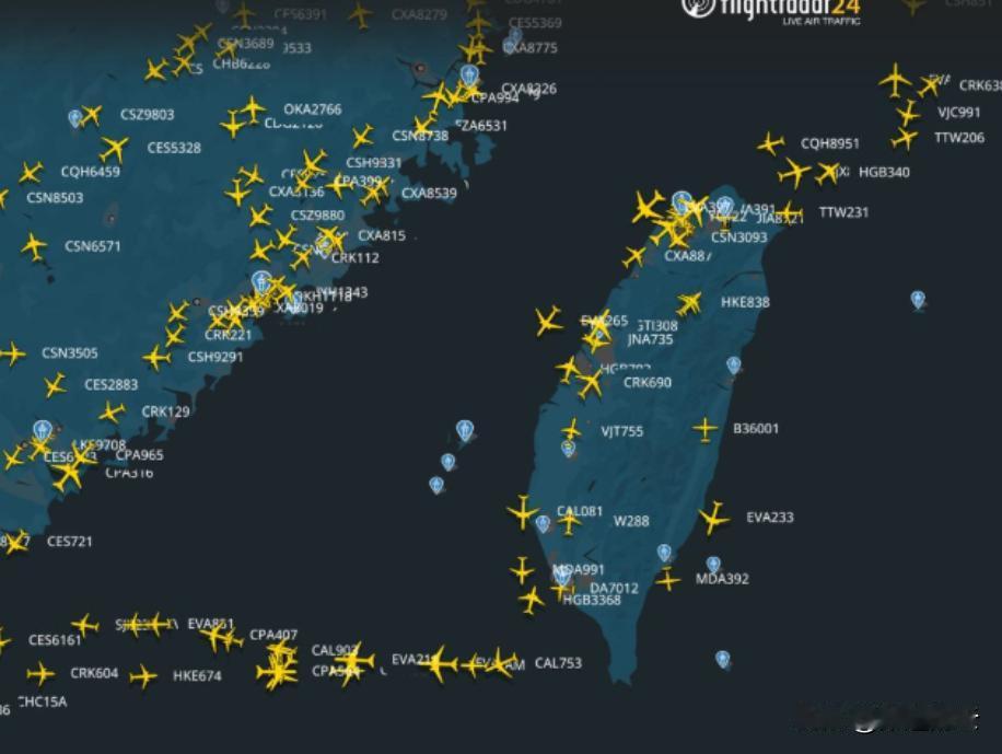 摊牌了！中方防空识别区划界全线前移，解放军首次在台湾岛东侧锁定美军战略轰炸机