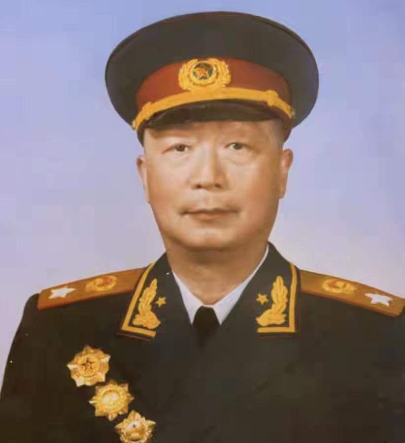 十大元帅中的“福将”：一生未负伤痕，睡梦中安然辞世，他的福气从不是天意战场