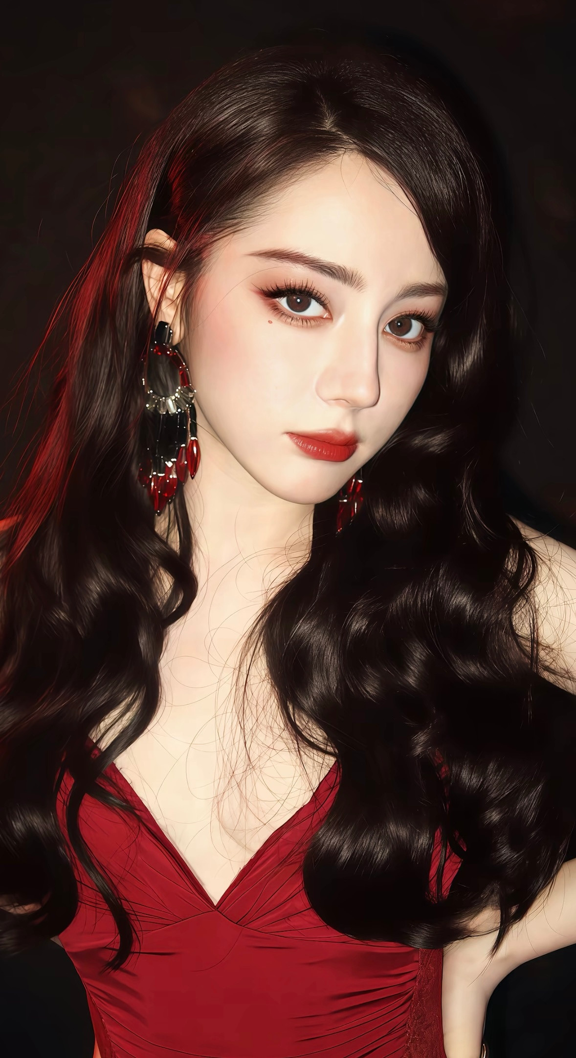 迪丽热巴穿红色太惊艳🍒🥀美的我又没注意到这么大的耳饰