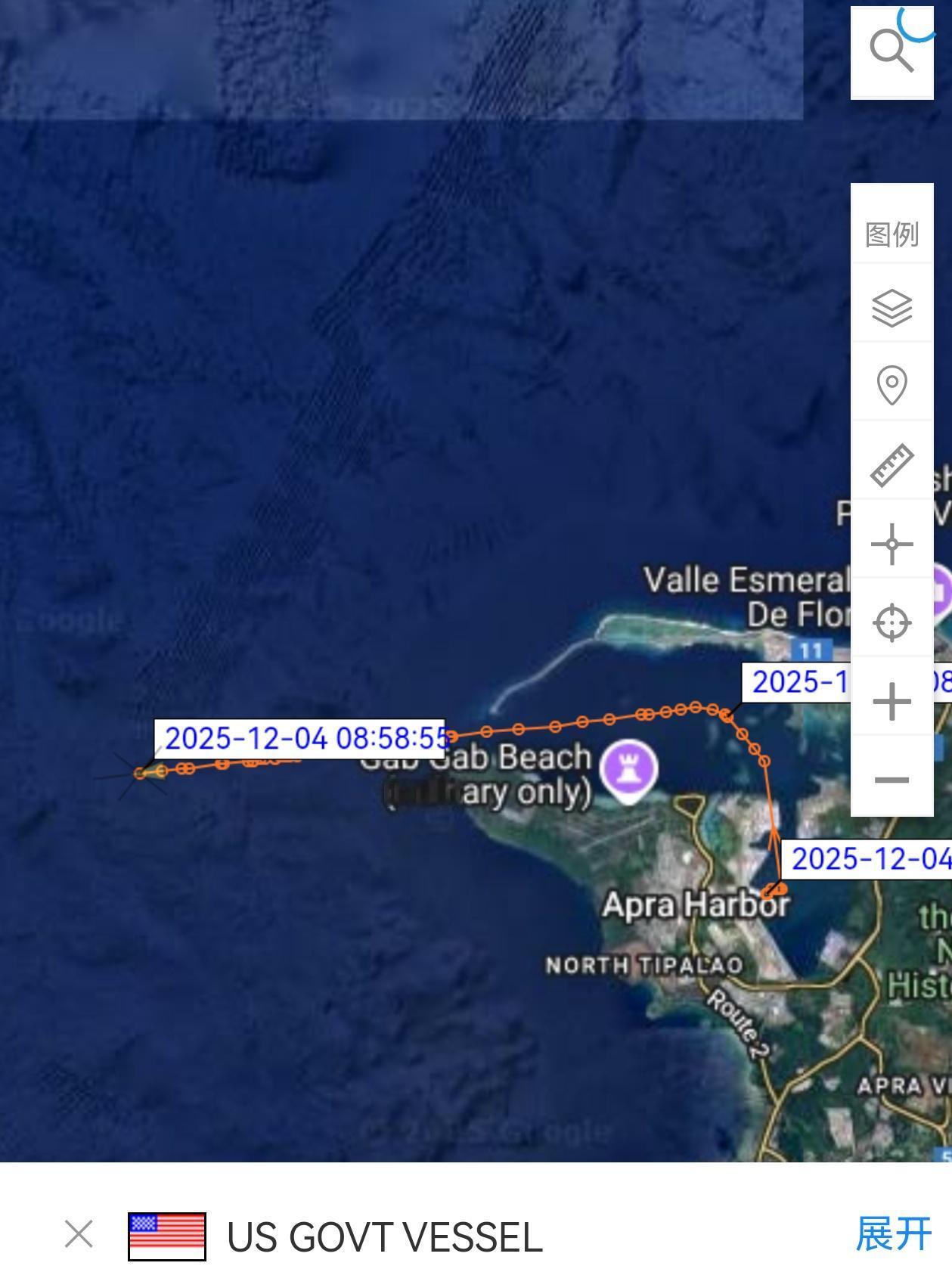 12月4号，美国海军华盛顿号航母(CVN-73)与米利厄斯号驱逐舰(DDG-69