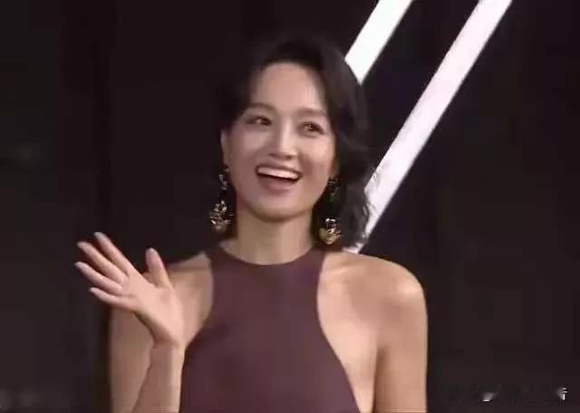 43岁的朱丹：给所有女性的真心话无论你是职场打拼的妈妈，还是享受生活的自己