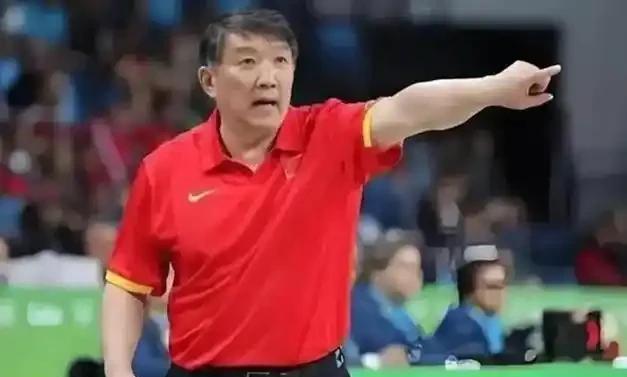 篮协主席赶紧换教练吧！看到中国女篮抽到好签，希望你能尽快换教练，趁还有时间换教练