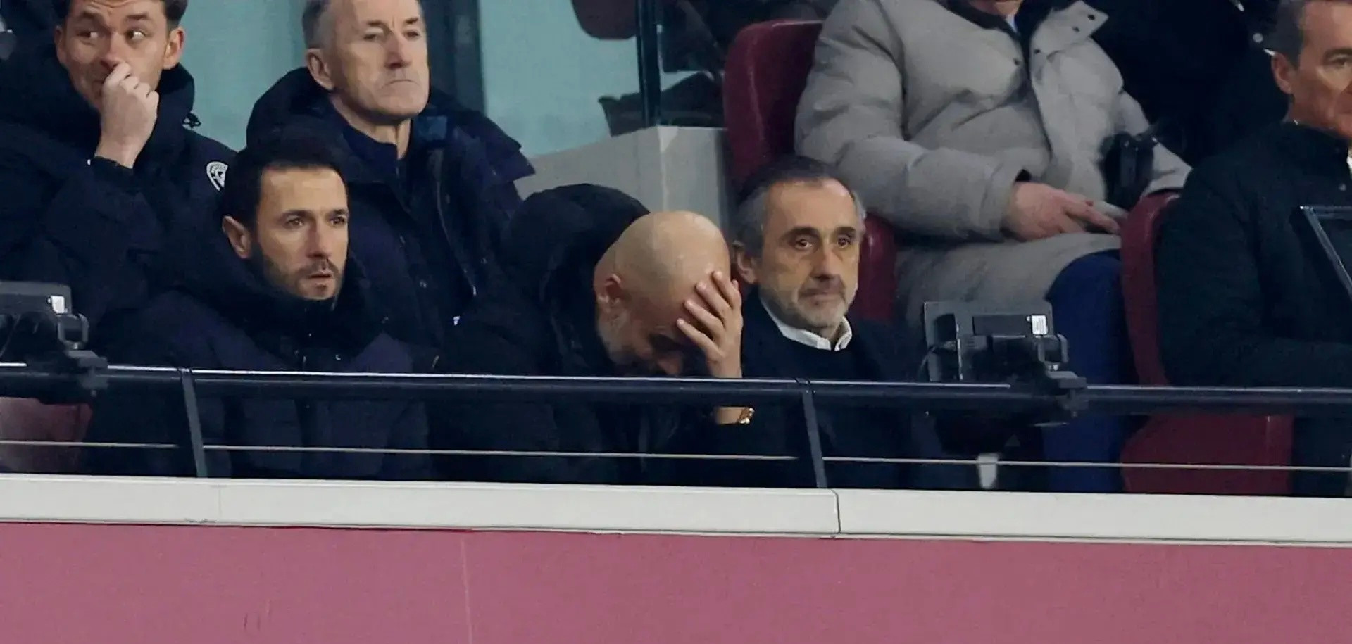 曼城继续掉链子，阿森纳已经领先9分，重新拿回夺冠主动权阿森纳2-0战胜埃弗顿，随