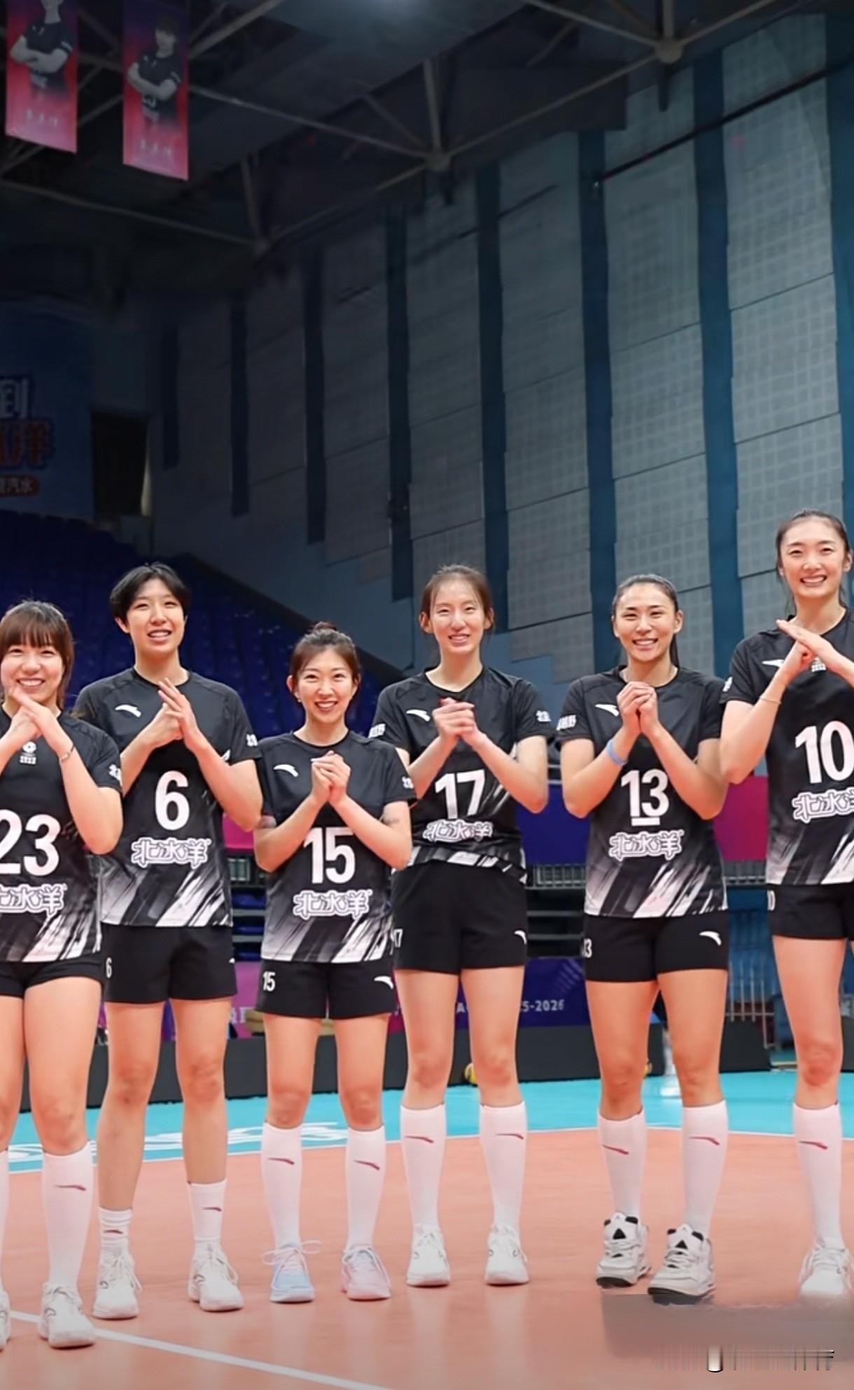 北京女排大将董禹含复出！天津女排冲击排超四强将迎来最严峻考验！在中国排超联赛官方