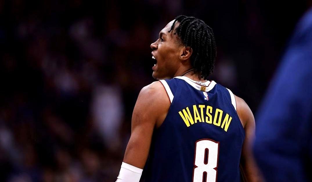 13分新人突然砍31分雷霆用30号签挑中佩顿·沃特森，转身把他送去掘金，