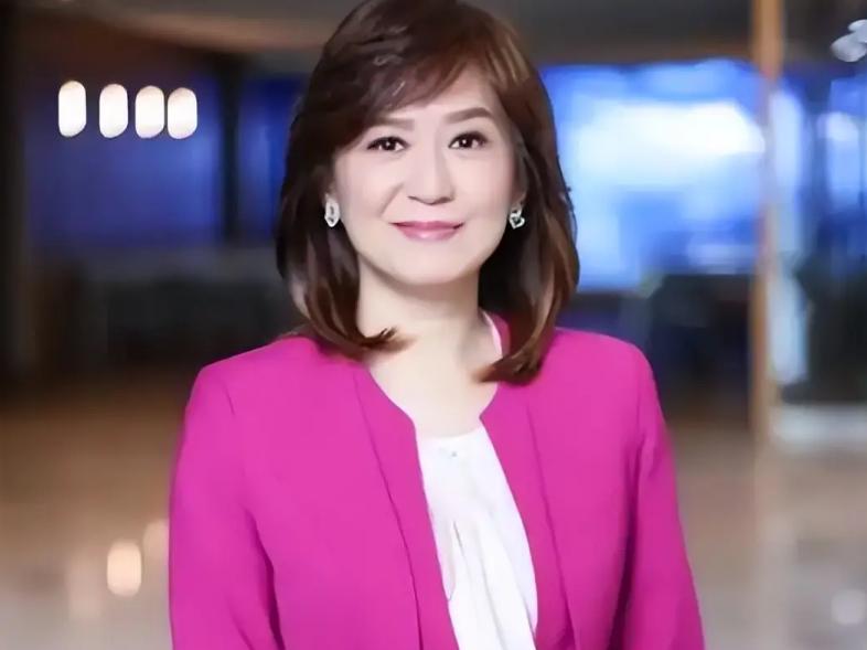 台湾“中天新闻”知名主播周玉琴，因丈夫赖岳谦长期往返台湾与大陆，并经常公开谈论大