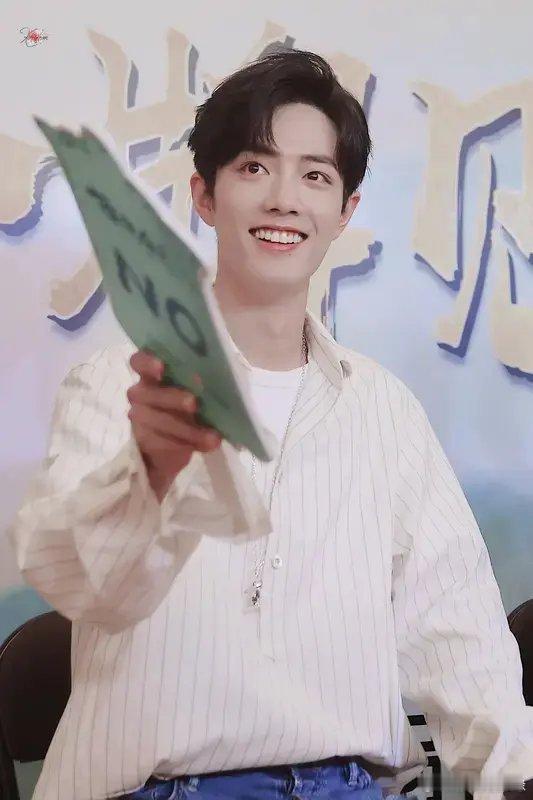 原来肖战思考得这么细肖战压轴东方卫视跨年，新歌《归零》全球首秀连唱三首重磅官宣