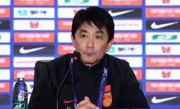 热身赛而已，说明不了什么，被乌兹别克逆转，说明我们在某些环节上还存在问题，等待教