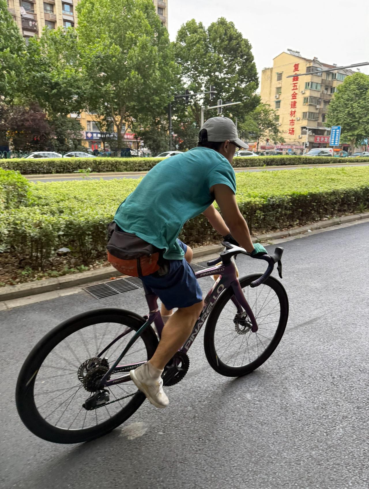 现在自行车怎么都这样的